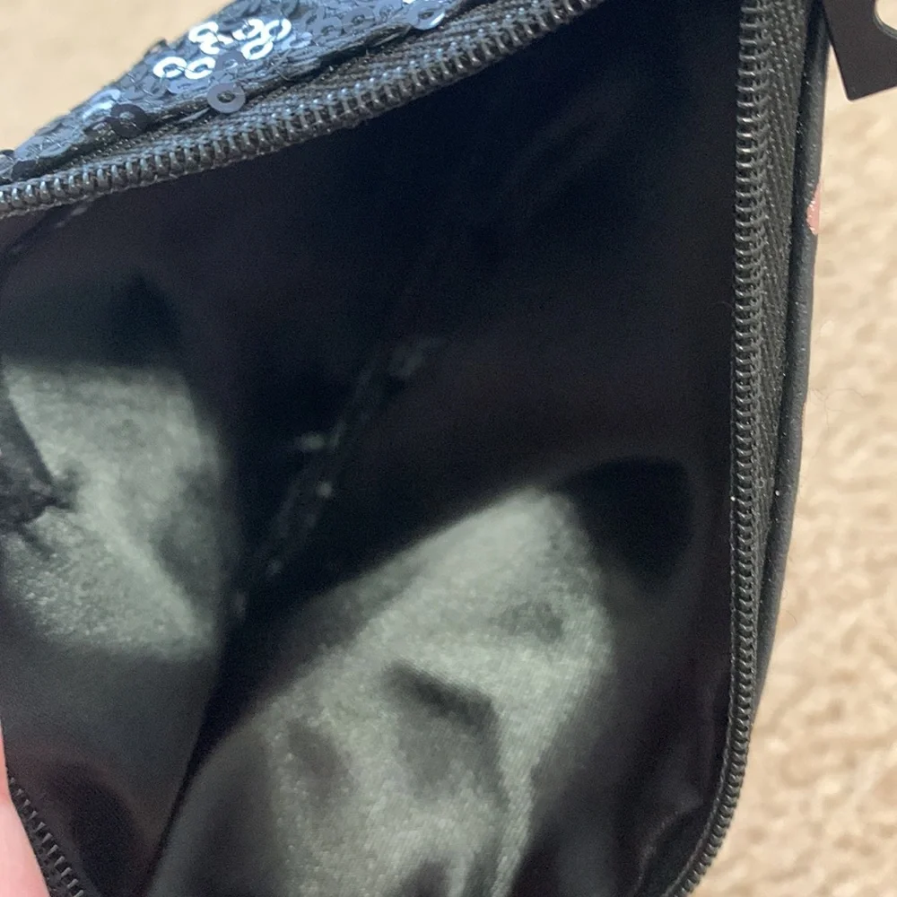 Betty Boop x Ipsy Makeup  Cosmetics Bag collectible piece, sequins
